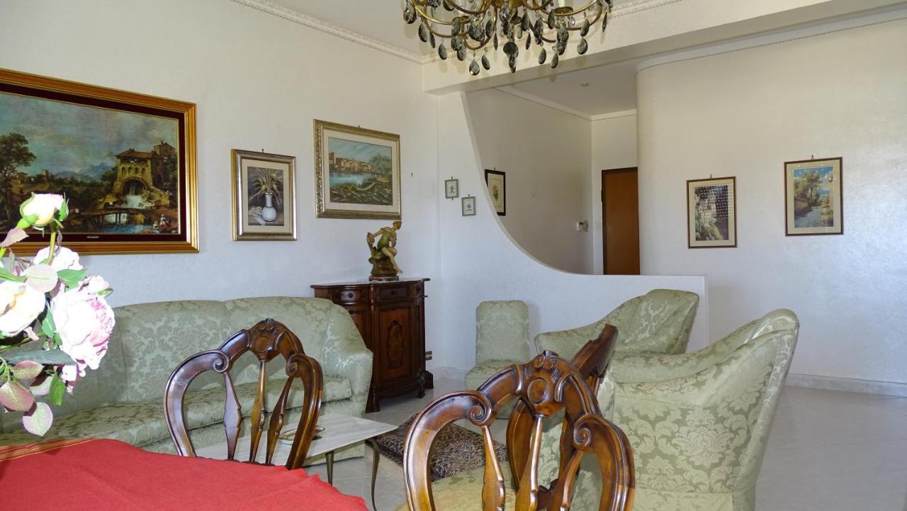 エーリチェCasa Mare Di Ponenteアパートメント エクステリア 写真